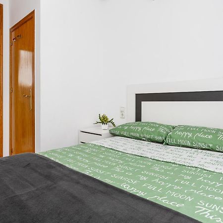 Arquitecto Larramendi Apartment Torrevieja Bagian luar foto
