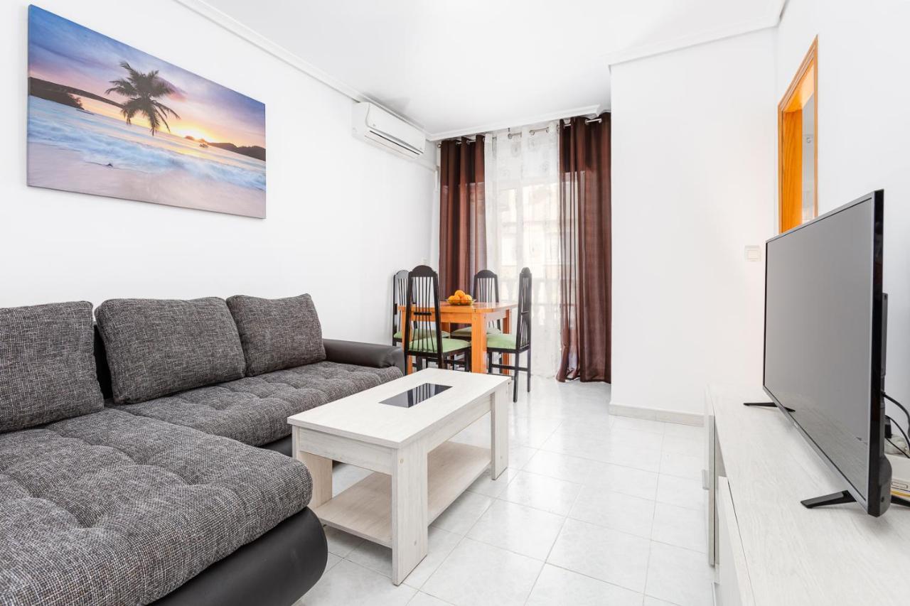 Arquitecto Larramendi Apartment Torrevieja Bagian luar foto