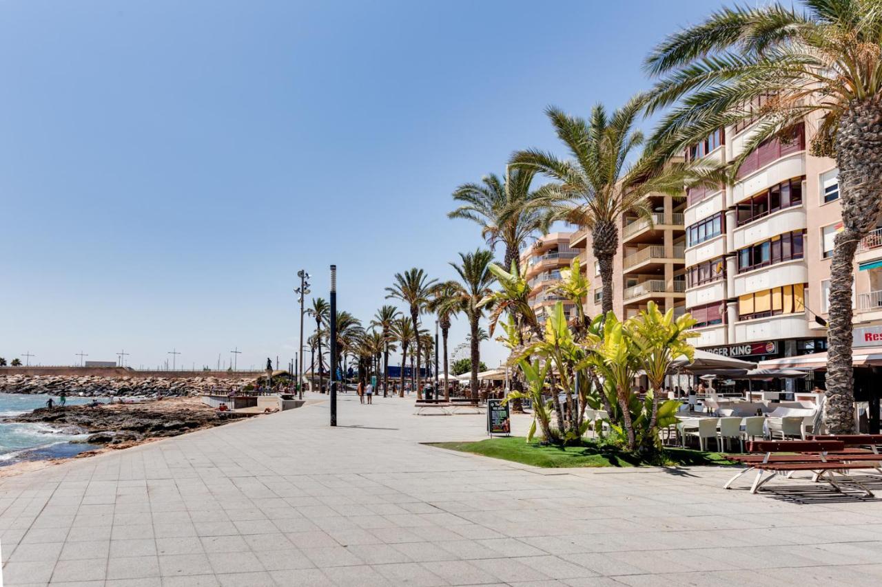 Arquitecto Larramendi Apartment Torrevieja Bagian luar foto